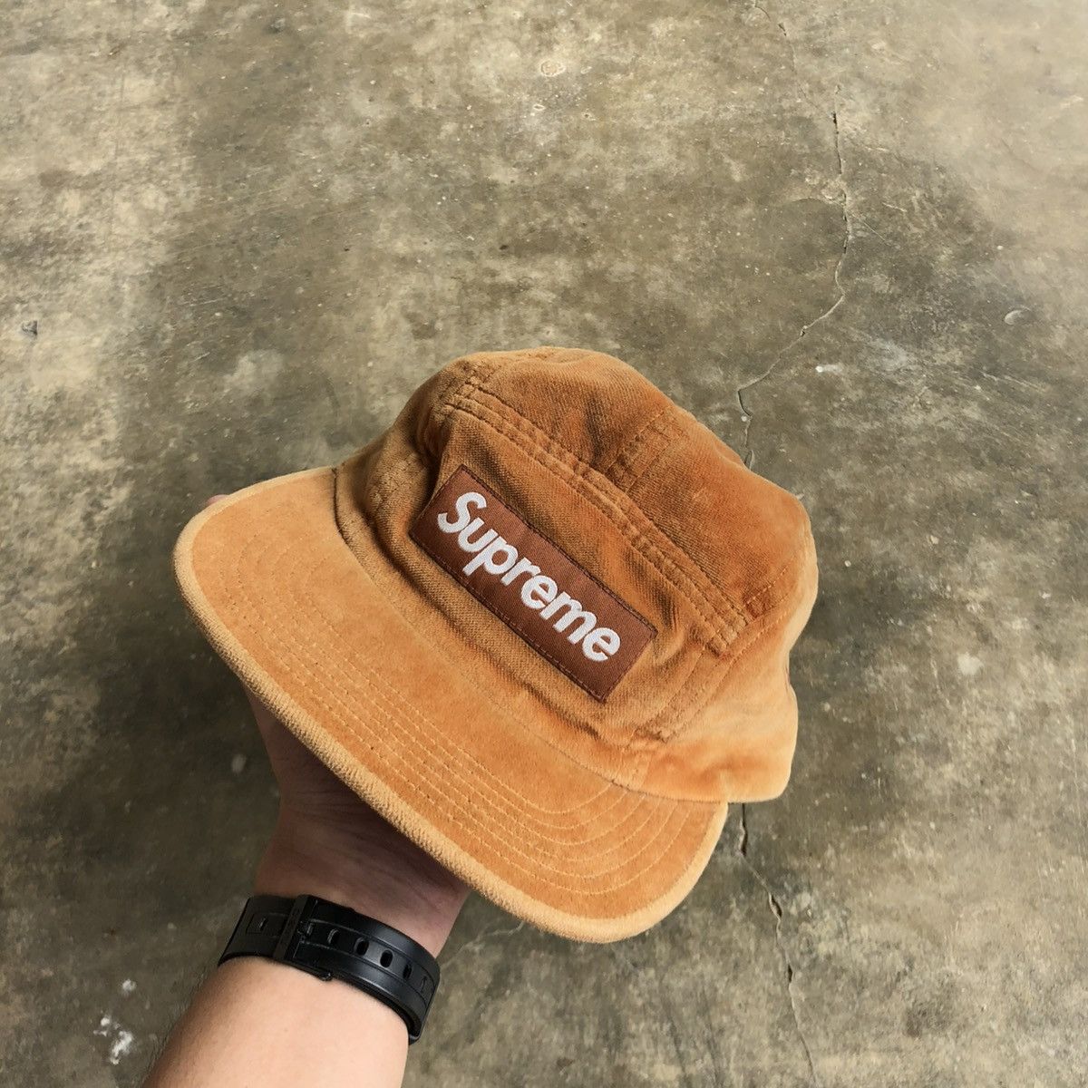 Supreme Supreme Velvet Camp Cap Brown Tan Size ONE SIZE - 3 Thumbnail
