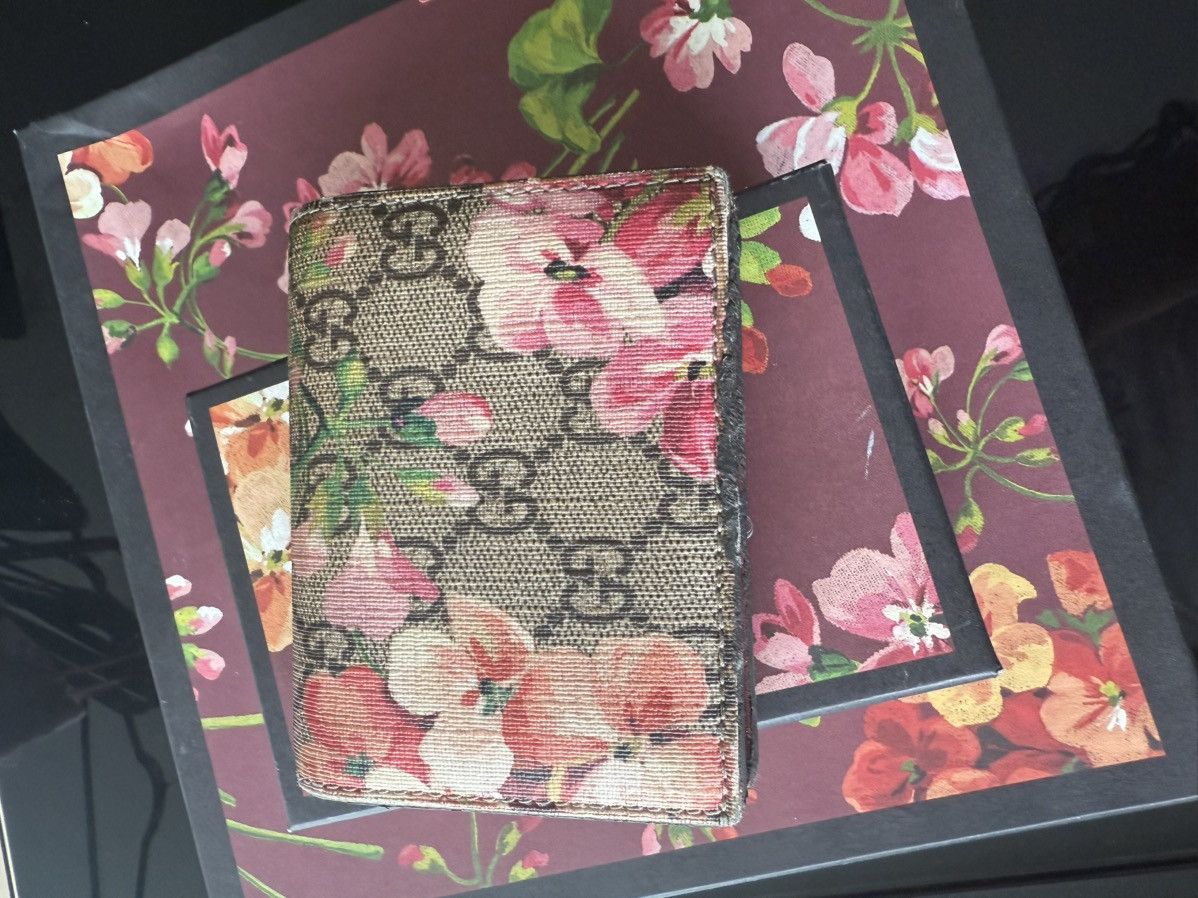 Gucci Gucci Bloom Canvas Wallet Size ONE SIZE - 1 Thumbnail