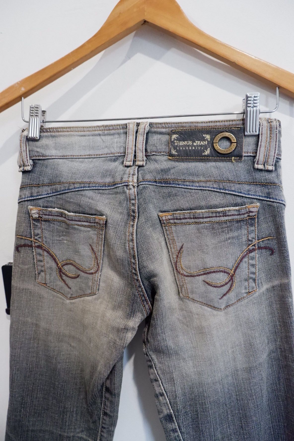 If Six Was Nine Vintage Y2K Vienus Flared Distressed Low Rise Jeans Size US 26 / EU 42 - 5 Thumbnail