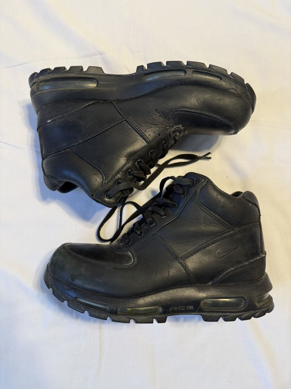 Nike ACG Nike ACG Goadome Triple Black Leather Boots 2015 Size US 9 / EU 42 - 2 Thumbnail