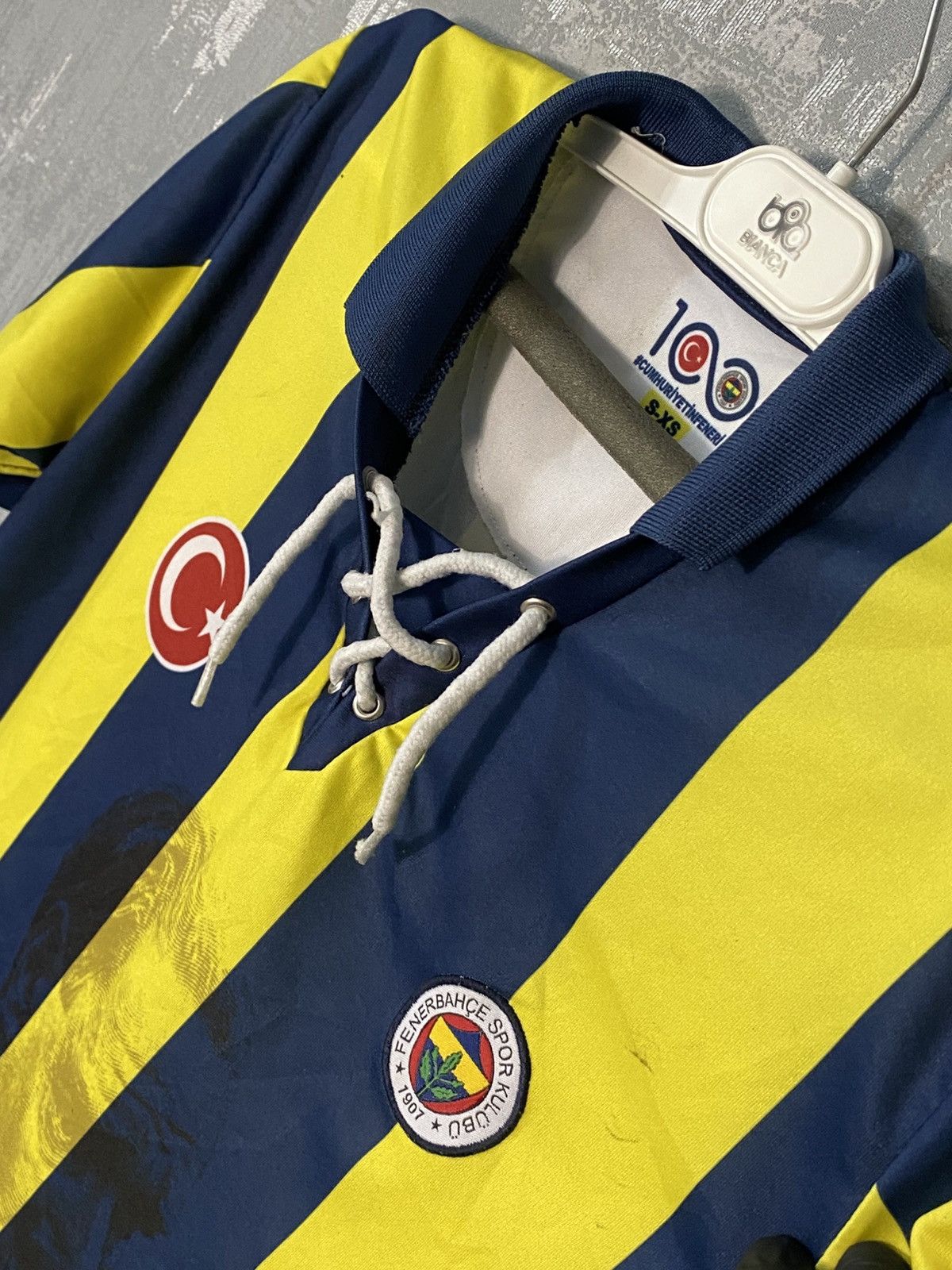 Vintage Fenerbahce 2023 100th Anniversary Jersey Soccer Fotball Size US S / EU 44-46 / 1 - 3 Thumbnail