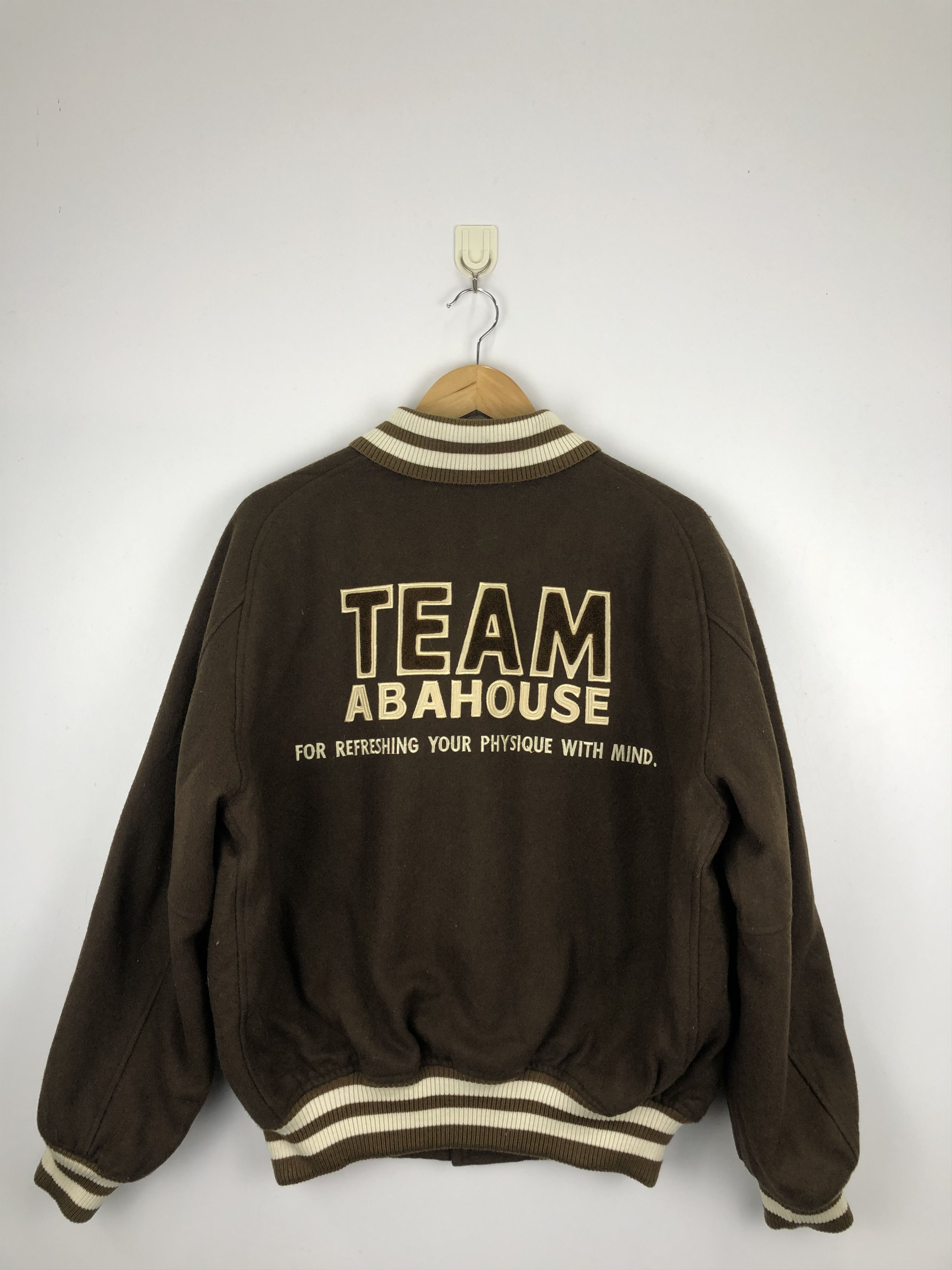 ABAHOUSE Vintage 90s Abahouse Wool Varsity Jacket Brown V0430 Size US L / EU 52-54 / 3 - 1 Thumbnail