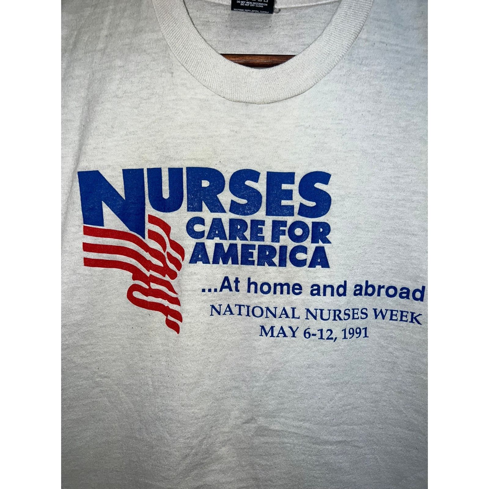 Vintage Vintage Nurse Shirt Nurses America Evans Army Hospital Tee L Size US L / EU 52-54 / 3 - 2 Thumbnail