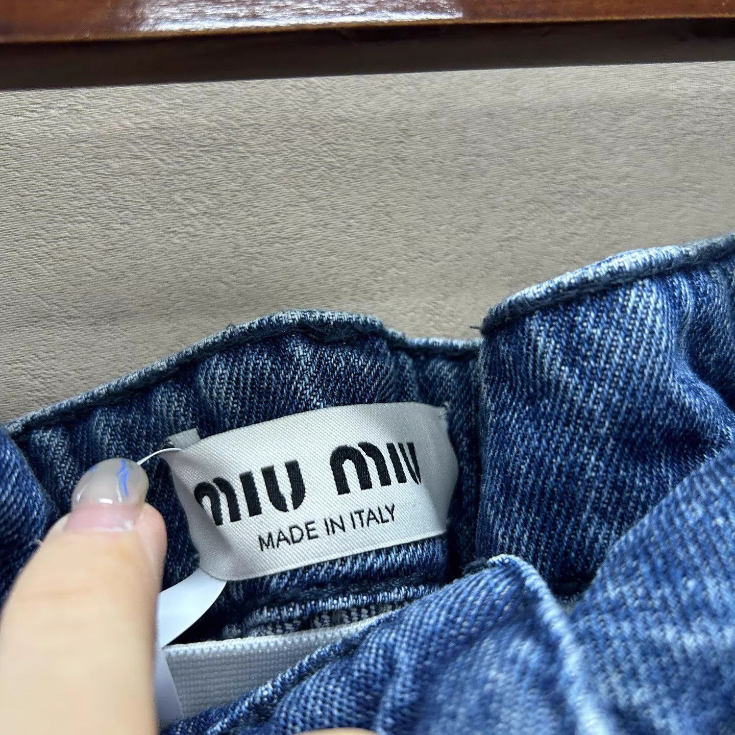 Miu Miu Miu Miu Bloom logo denim short 99 New 24 Size 24" / US 00 / IT 34 - 4 Thumbnail