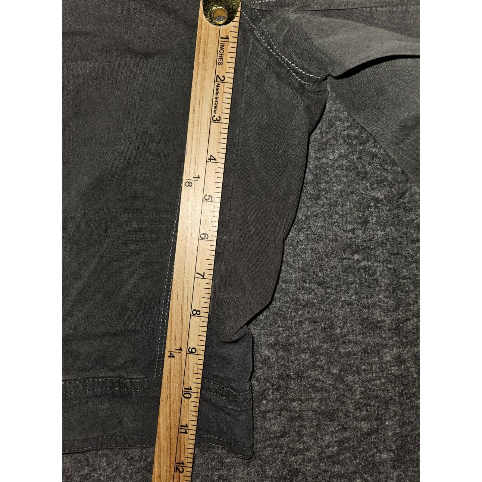 Vintage Kuhl Cargo Bermuda Shorts Women's 12 Gray Mid Rise Hiking Camping Outdoors Brown Spots? (Note: Kept original content intact) Size 34" / US 12 / IT 48 - 6 Thumbnail
