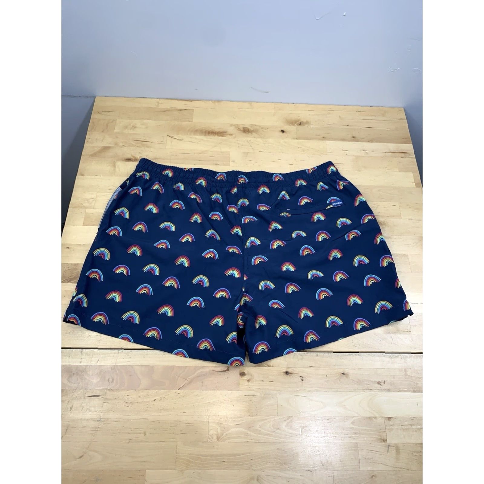 Chubbies Chubbies Trunks Men 2XL Blue Rainbows Beach Swim Lined Drawstring Stretch Bottom Size US 39 - 7 Thumbnail