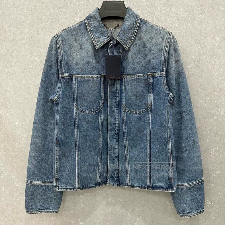 Louis Vuitton Louis Vuitton Gradient print denim jacket Size US S / EU 44-46 / 1 - 1 Thumbnail