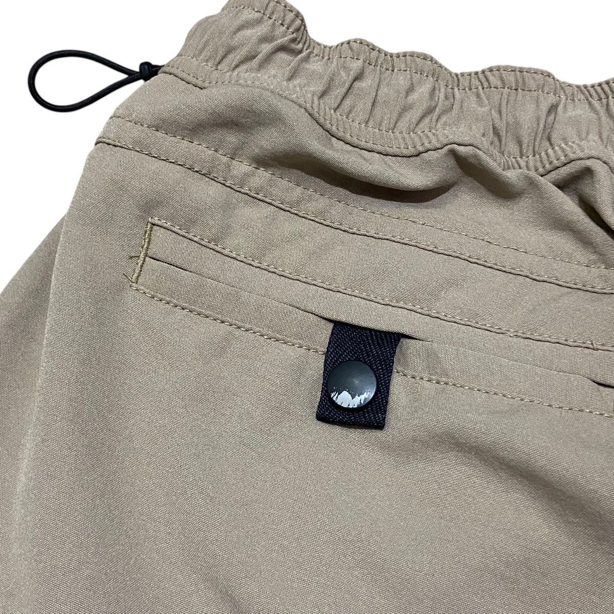 Nike Nike Knee Logo Parachute Pants - Beige Size US 28 / EU 44 - 7 Thumbnail