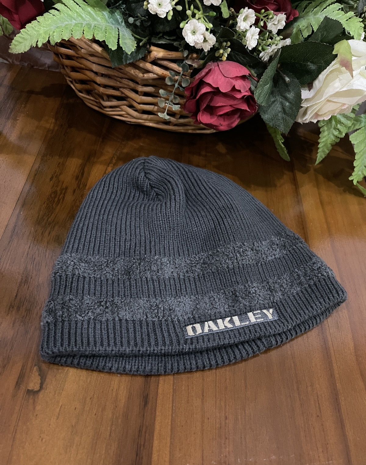 Oakley Spellout Logo Beanie Hats