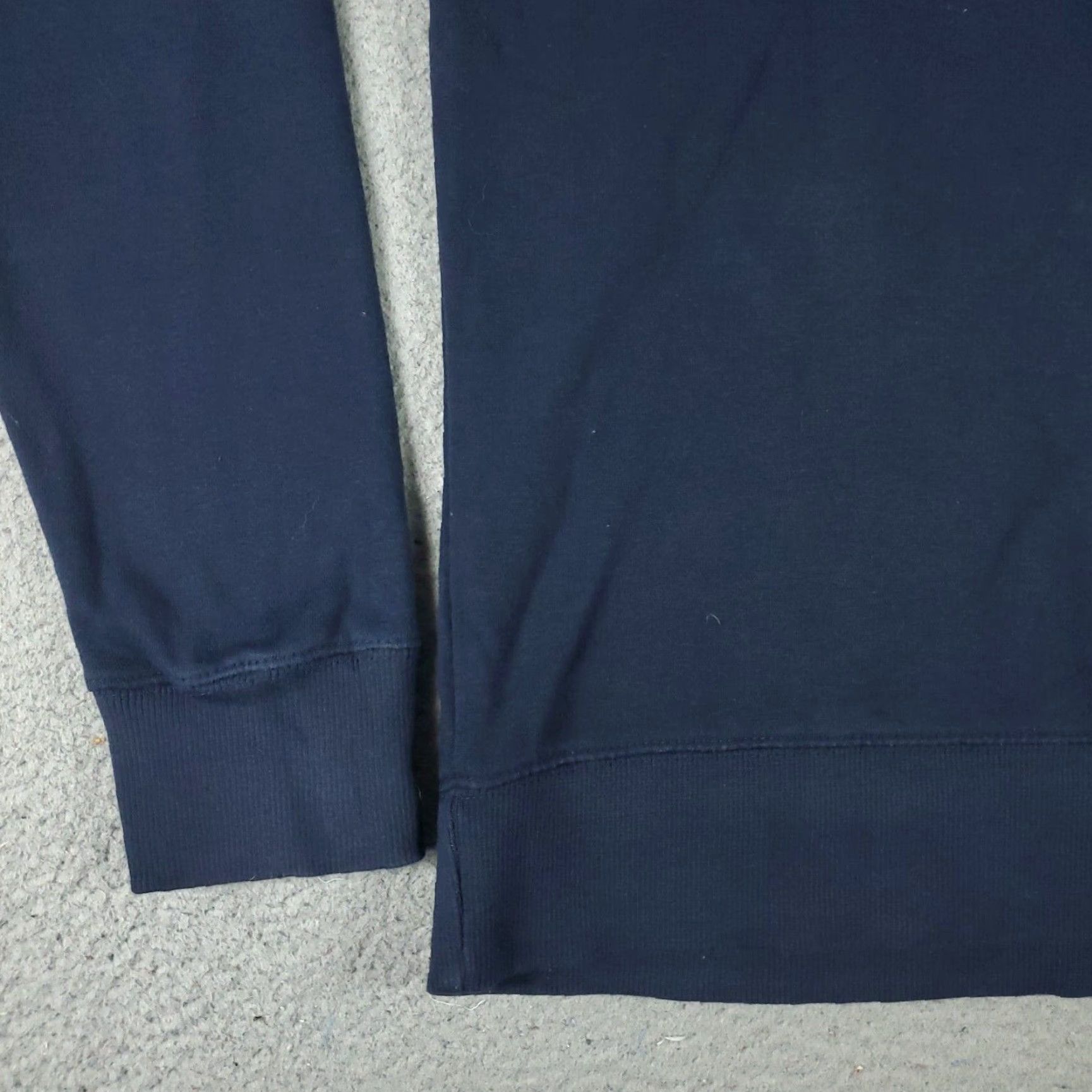 Champion Champion Pullover Sweater Mens Small Blue Long Sleeve Cotton Blend Crew Neck Size US S / EU 44-46 / 1 - 4 Thumbnail