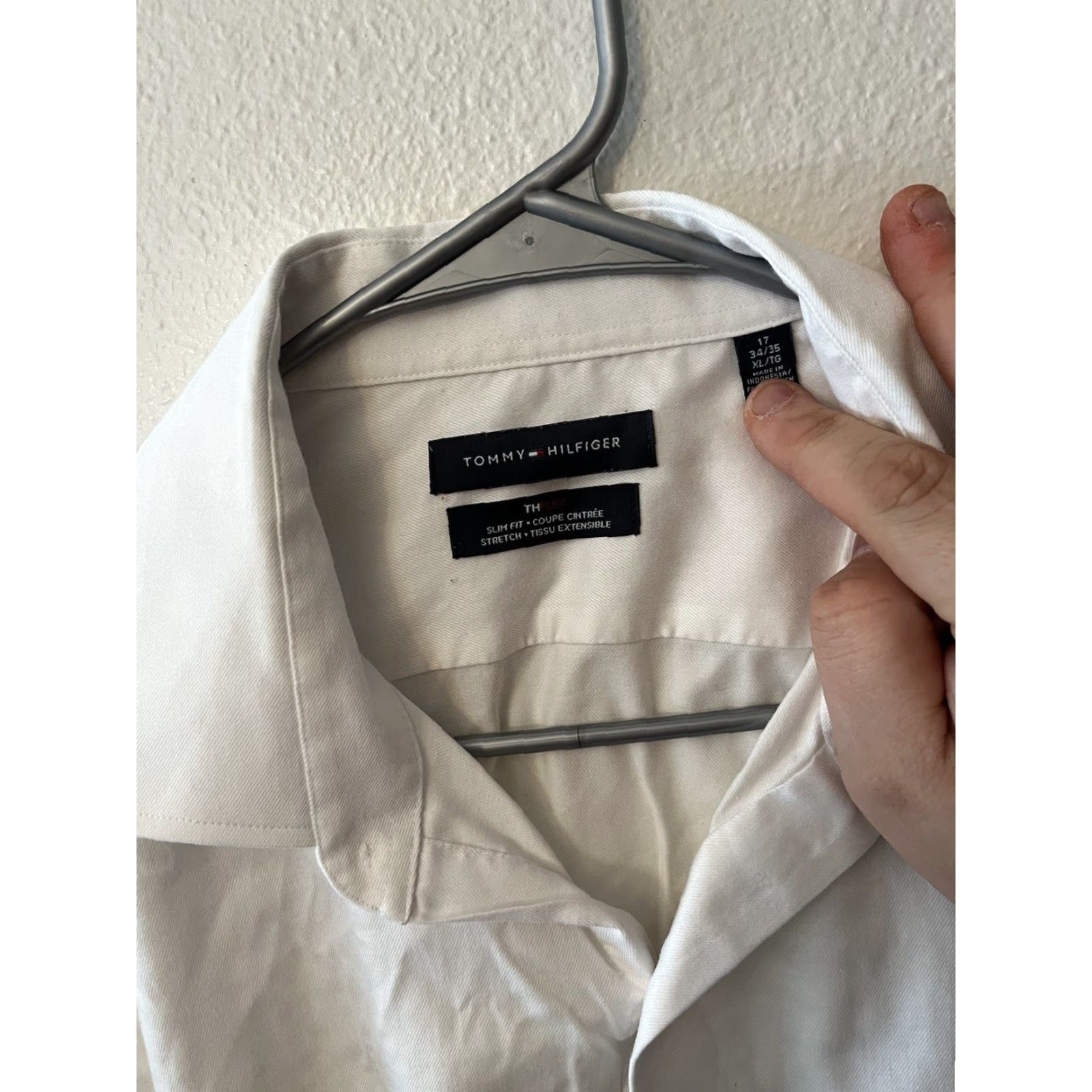 Tommy Hilfiger Tommy Hilfiger Slim Fit White Solid Long Sleeve Button-Down Shirt Size XL Mens Shirt Size US XL / EU 56 / 4 - 2 Thumbnail