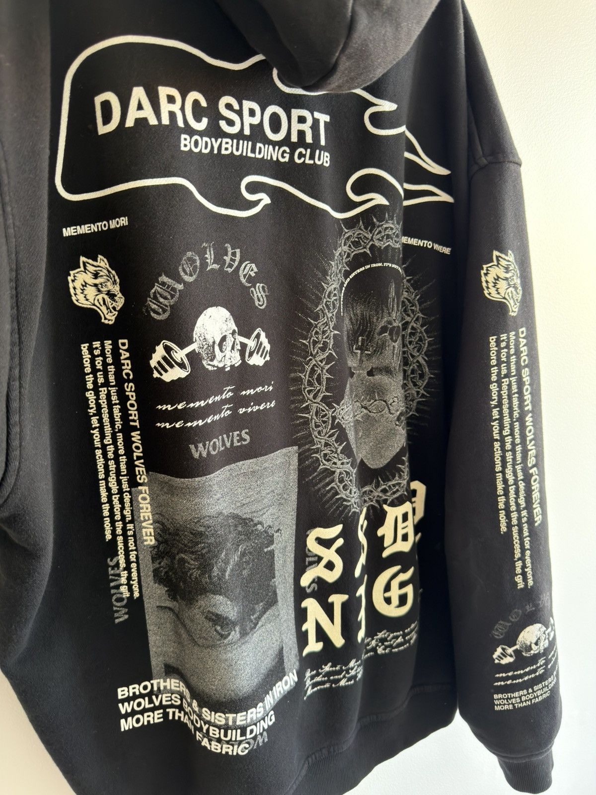 Darc Sport *RARE* Darc Sport Memento Mori NFGU Bodybuilding club hoodie Size US XL / EU 56 / 4 - 7 Thumbnail