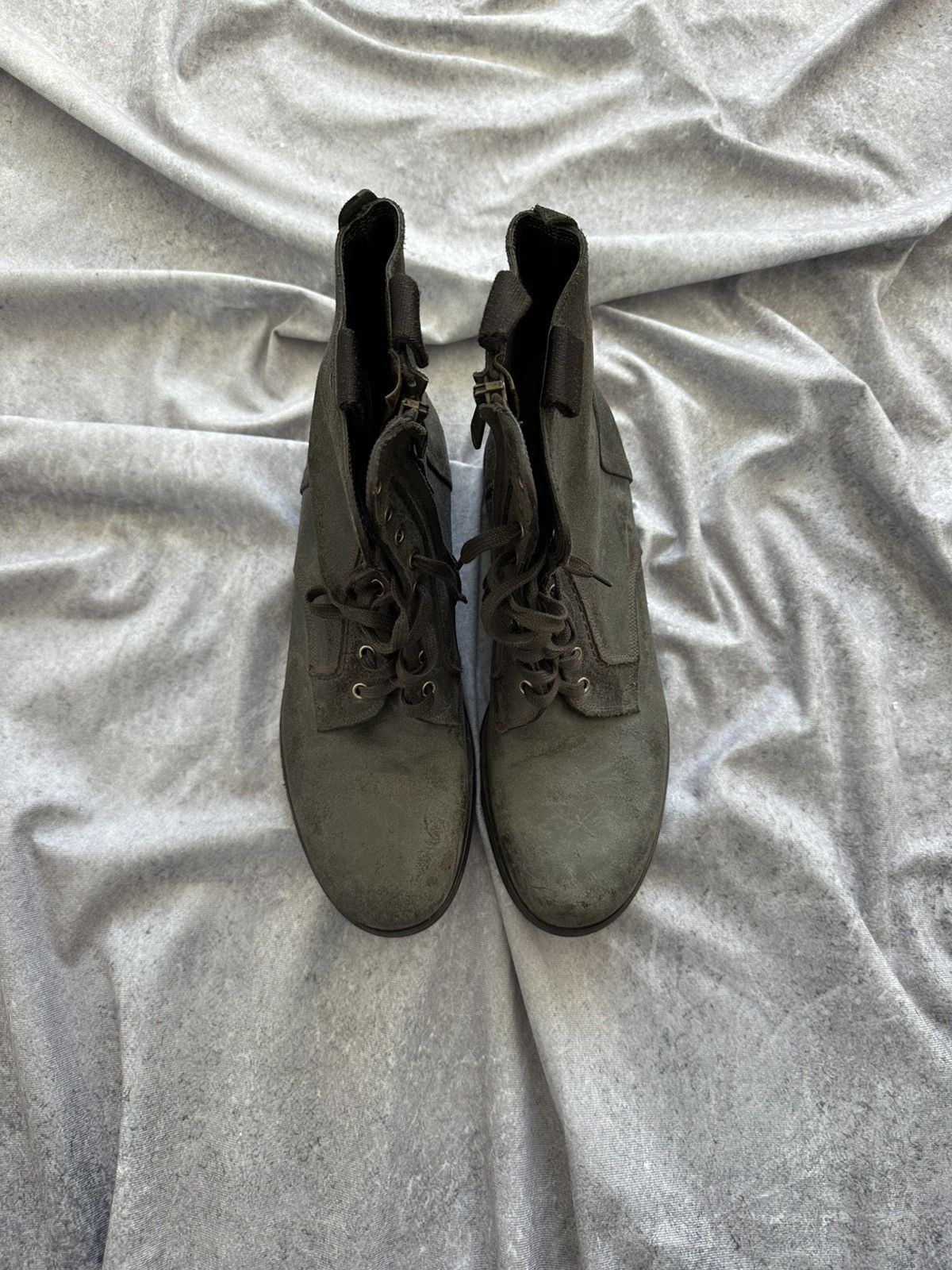 Saint Laurent Paris YVES SAINT LAURENT LEATHER BOOTS Size US 10.5 / EU 43-44 - 3 Thumbnail
