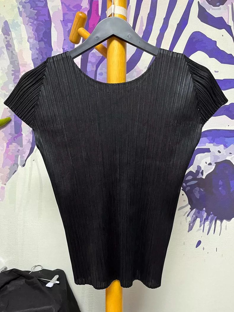 Issey Miyake Issey Miyake size:3 Black diamond ring T-shirt top Size S / US 4 / IT 40 - 3 Thumbnail