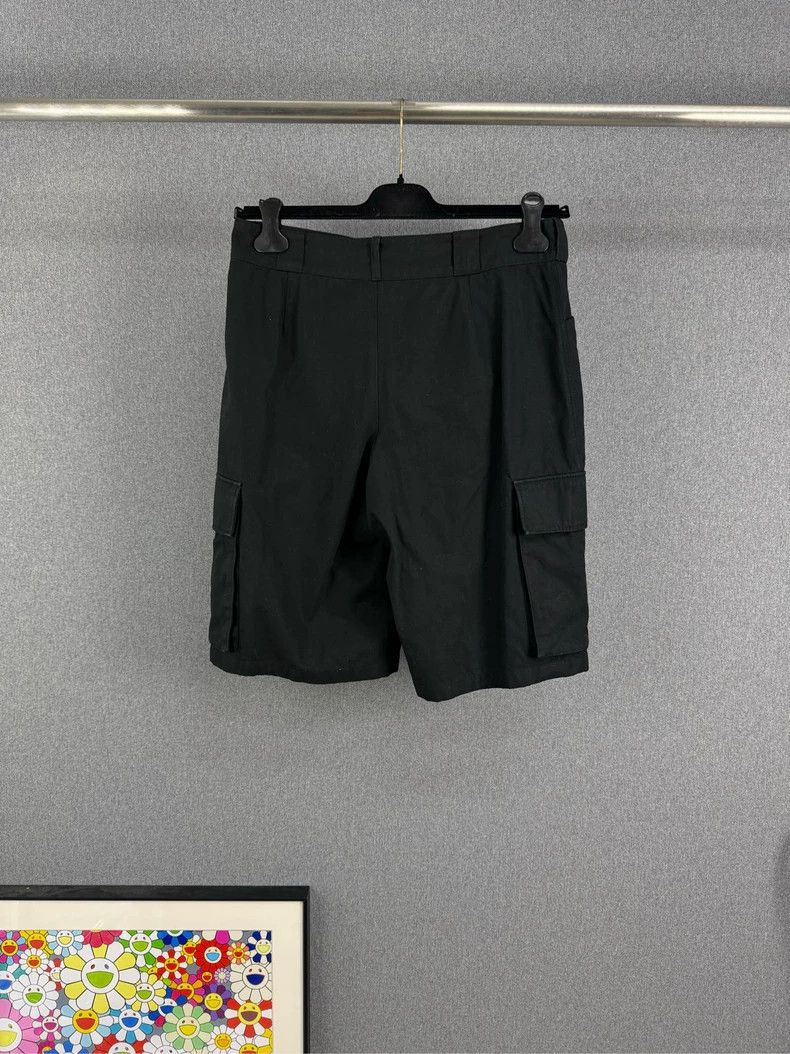Louis Vuitton Louis Vuitton Black cargo shorts Size US 40 / EU 56 - 2 Thumbnail