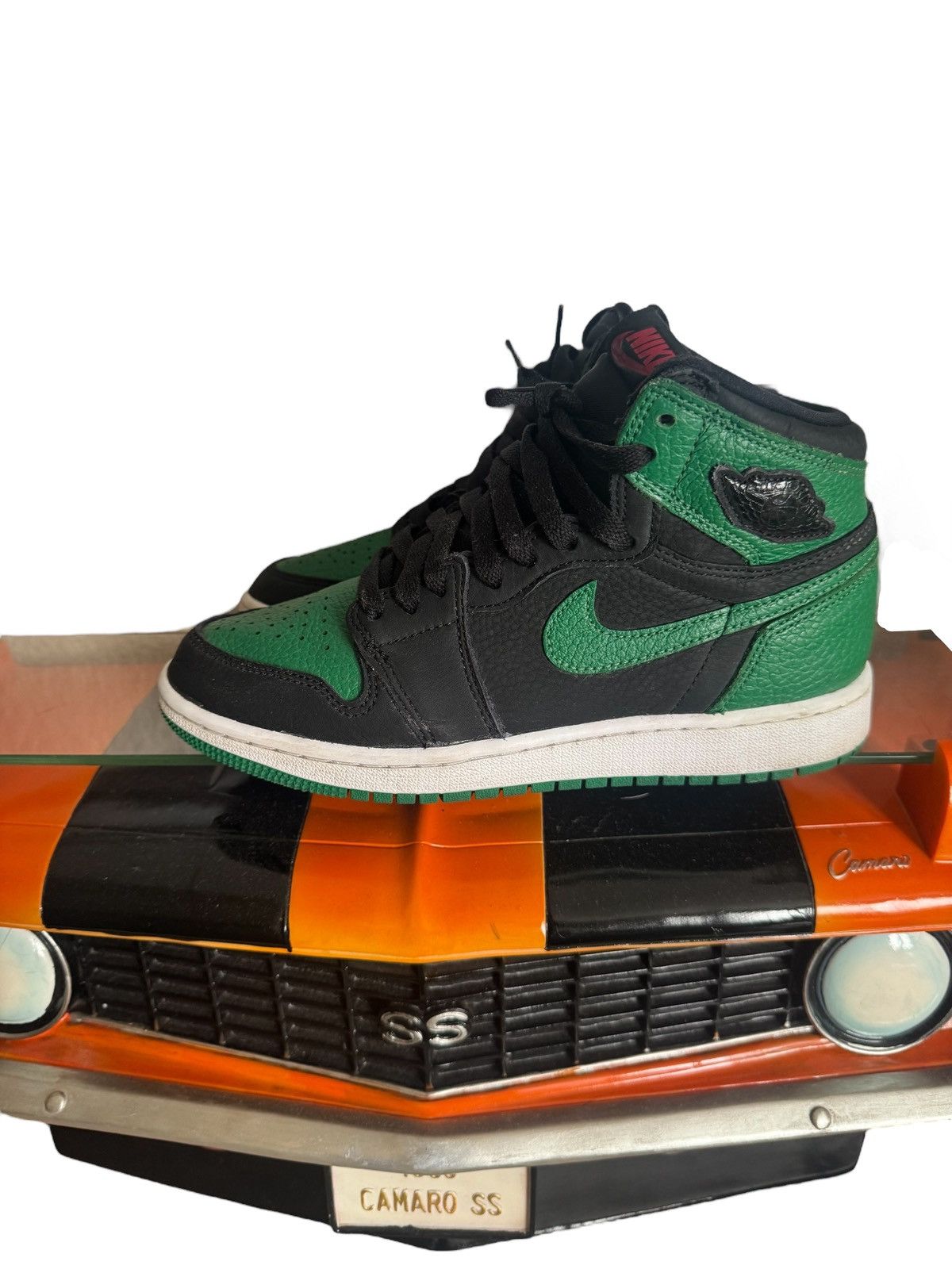 Jordan Brand Jordan 1 Retro High Og Pine Green 2.0 Size US 4.5 / IT 34.5 - 8 Thumbnail