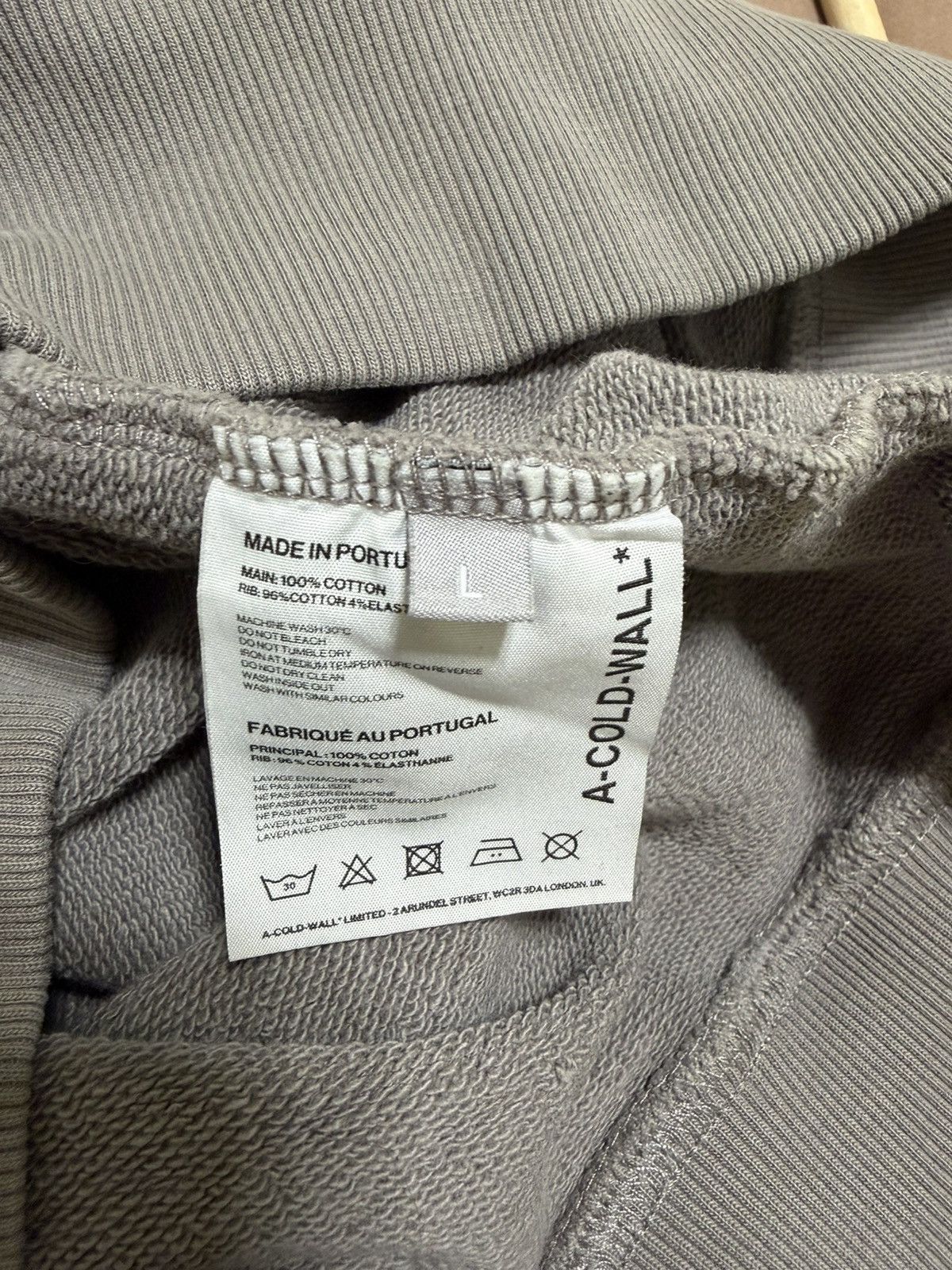 A-COLD-WALL* A-COLD-WALL* ESSENTIAL LOGO HOODIE Size US L / EU 52-54 / 3 - 8 Thumbnail