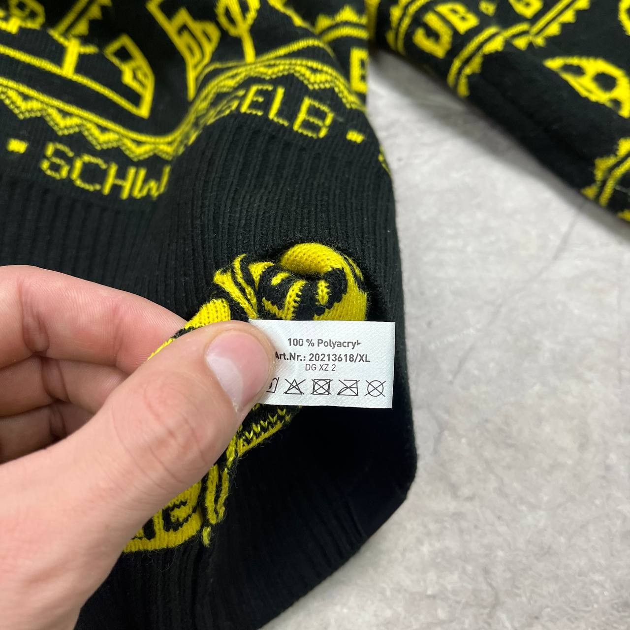 Vintage BVB Borussia Dortmund Sweater Monogram Sweater Mens Size XL Size US XL / EU 56 / 4 - 4 Thumbnail