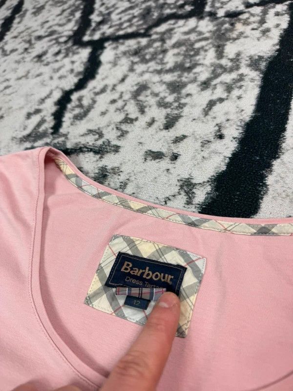 Barbour Barbour pink logo pattern t-shirt 12 L Size L / US 10 / IT 46 - 5 Thumbnail