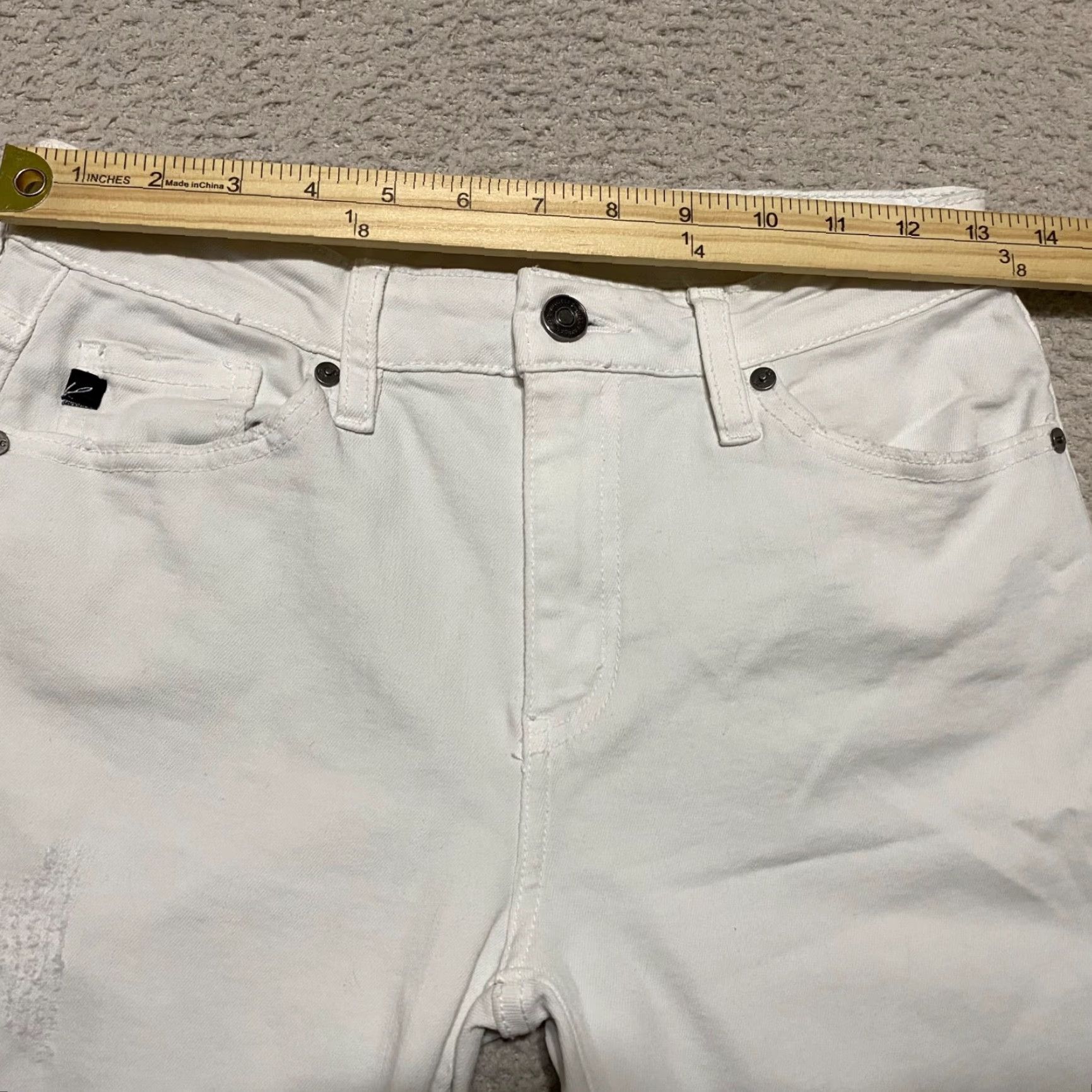 Vintage Kancan Womens Jeans Skinny Mid Rise Light Wash Distressed White Denim Sz 5/26 26 Inseam 28.5 Inseam Regular Fit Womens Jeans Size 26" / US 2 / IT 38 - 5 Thumbnail