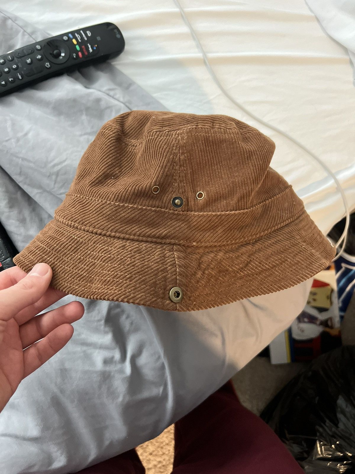 J CREW Vintage Brown Suede Bucket Hat S J CREW Vintage Brown Suede Bucket Hat S main image 3