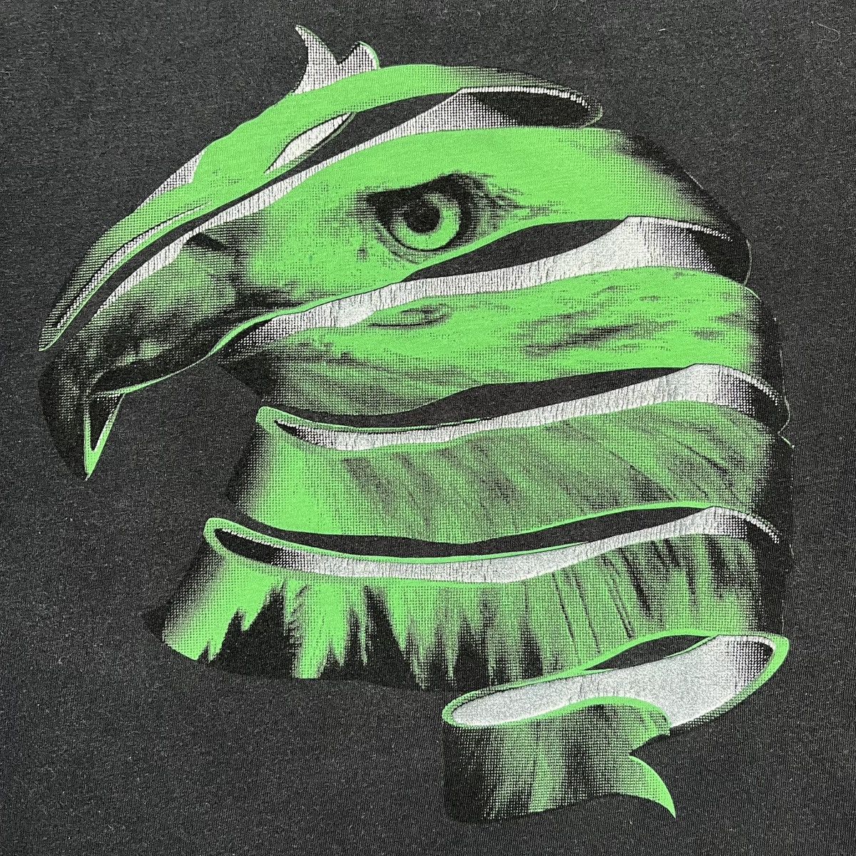 Nike Vintage Nike 6.0 Eagle Logo Tee Streetwear Y2K Size US M / EU 48-50 / 2 - 3 Thumbnail