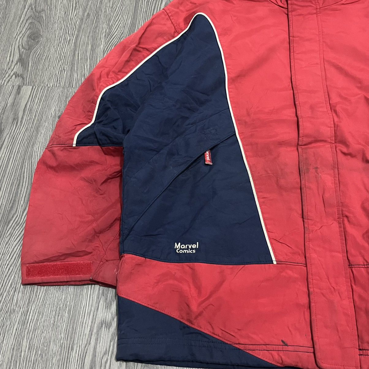 Marvel Comics VTG Marvel Comics Puffer Jacket Red on Navy Size US M / EU 48-50 / 2 - 3 Thumbnail