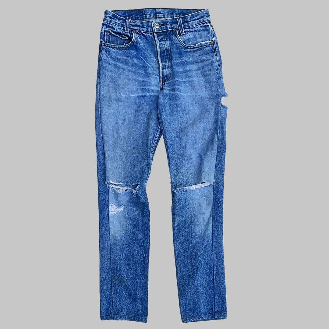 Levi's × Vintage Levi’s 1980s Vintage Red Tab Tapered W27 Ripped Denim Jeans Size 27" / US 4 / IT 40 - 2 Thumbnail
