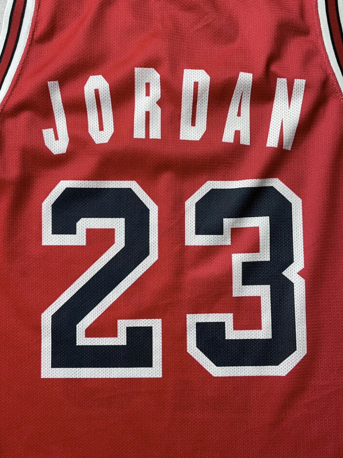Champion Vintage Champion Chicago Bulls Michael Jordan 23 Jersey Size US S / EU 44-46 / 1 - 8 Thumbnail