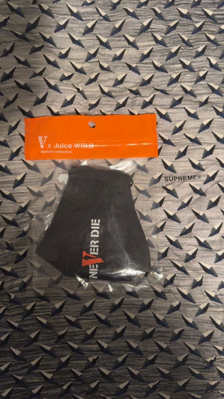 Vlone Vlone x Juice Wrld Face Mask Size ONE SIZE - 2 Thumbnail