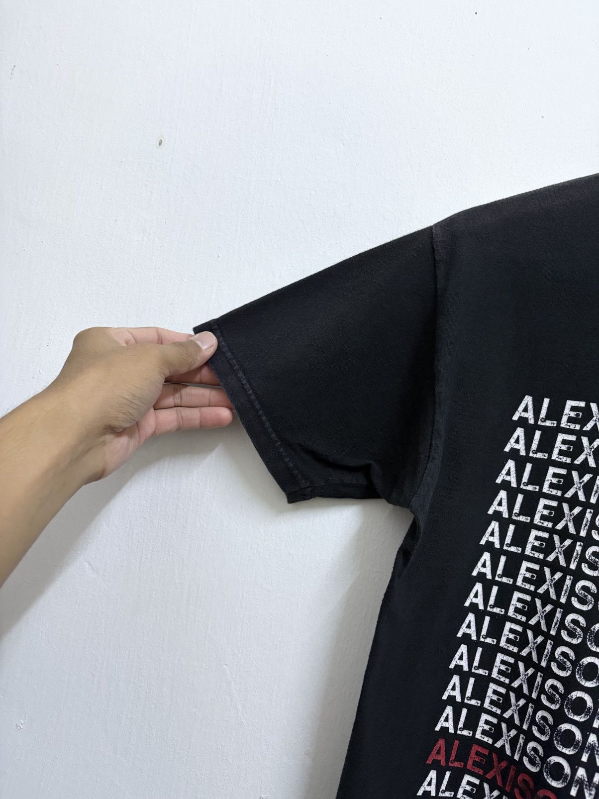Band Tees 2000's Alexisonfire - Crisis Album / Indie Rock T-Shirt Size US S / EU 44-46 / 1 - 5 Thumbnail