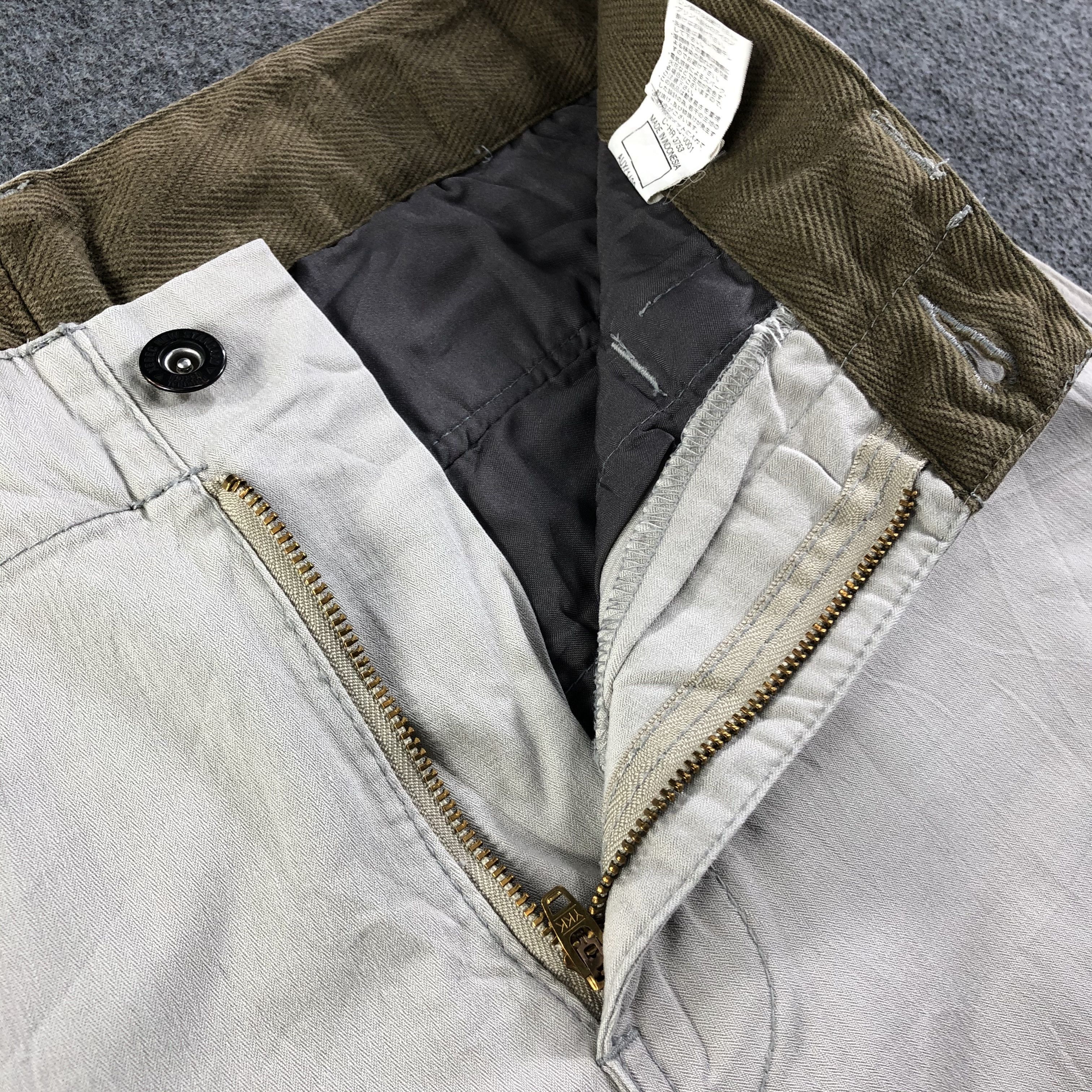 Japanese Brand × Vintage Cargo Pants Zipper Pocket Tactical Trousers-J2689 Size US 29 - 6 Thumbnail