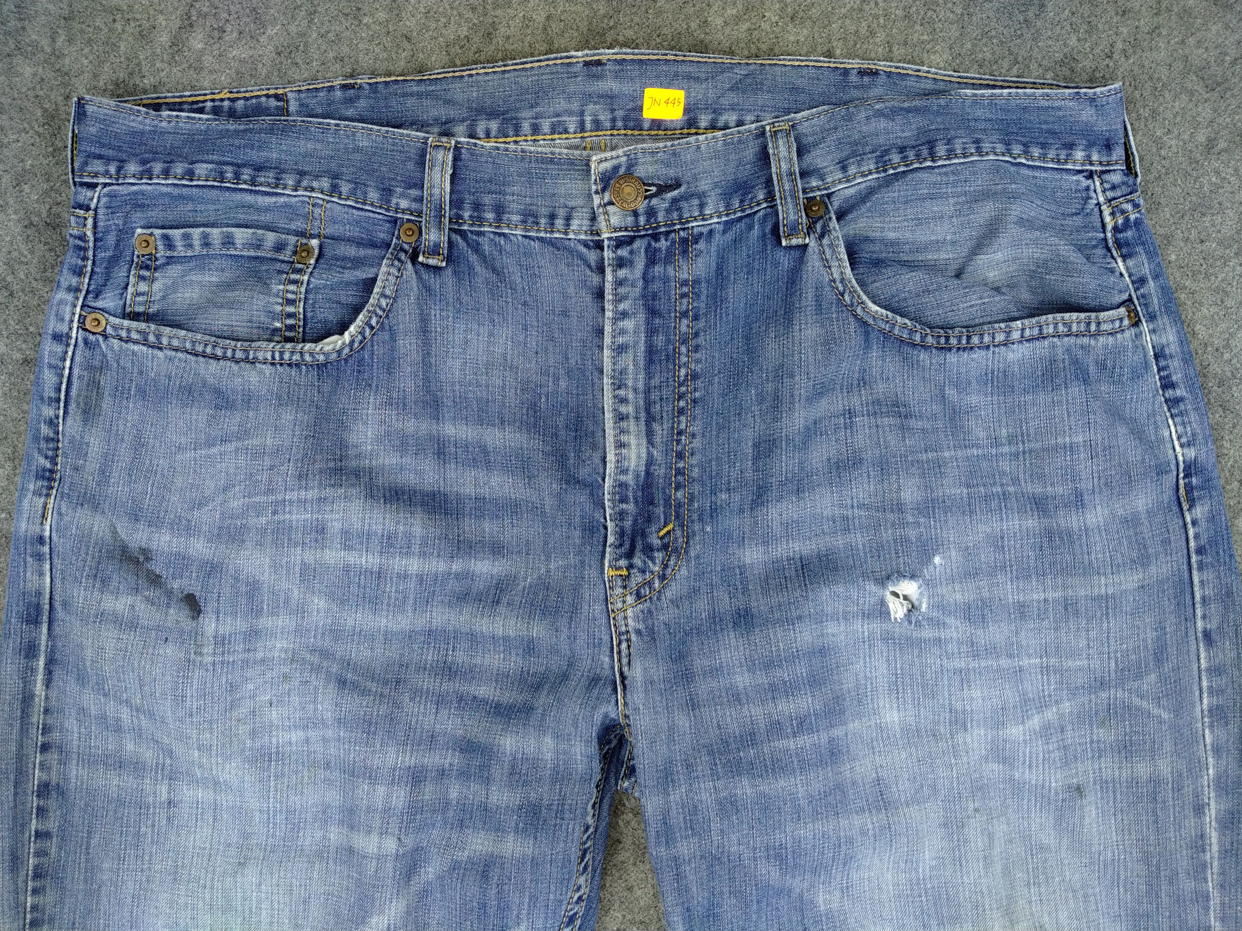 Levi's Vintage Clothing Blue Distressed Vintage Levi's 559 Denim 40x33.5 -JN445 Size US 40 / EU 56 - 3 Thumbnail