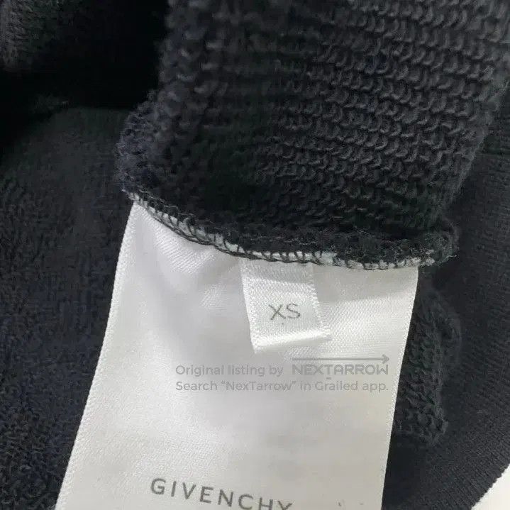 Givenchy Givenchy SS24 Men's Letter Print Casual Sweatshirt. Size US XS / EU 42 / 0 - 4 Thumbnail
