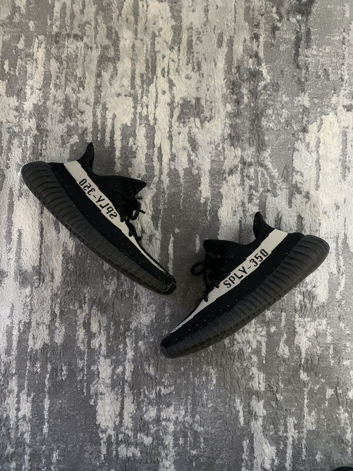 Adidas Adidas Yeezy 350 Size US 9.5 / EU 42-43 - 1 Thumbnail
