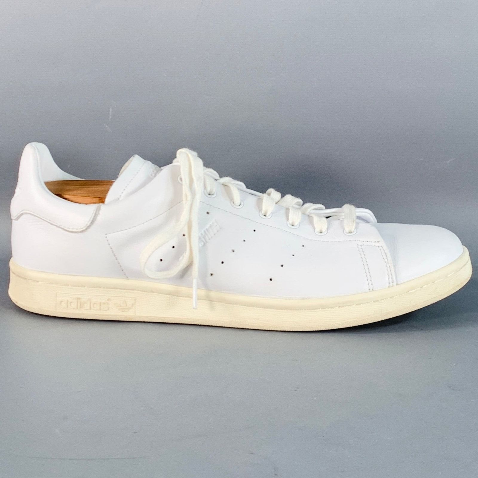 Adidas Size 13 White Leather Low Top Lace-Up Sneakers Size US 13 / EU 46 - 2 Thumbnail