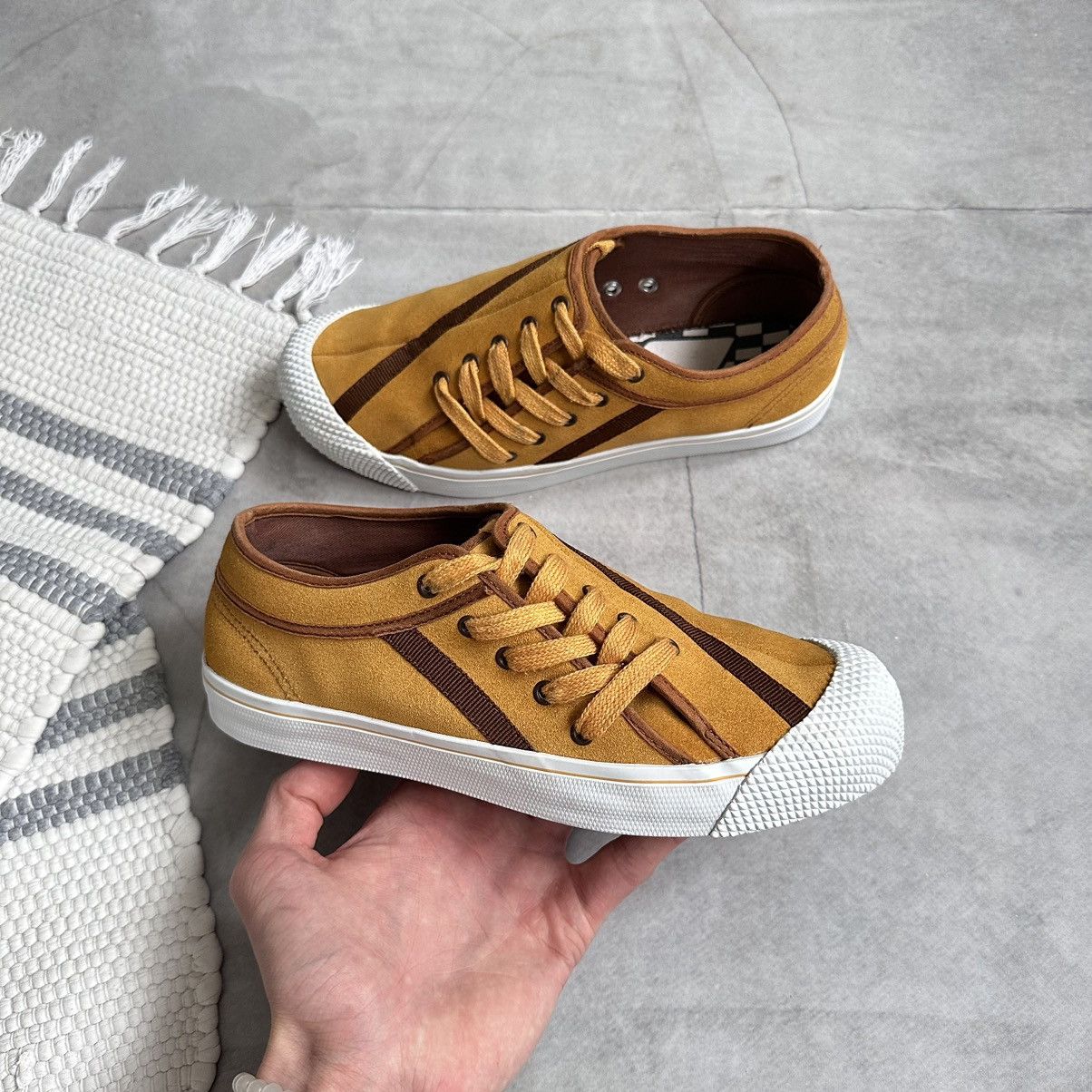 ASH × Diesel × Miss Sixty RARE Miss Sixty Side Lace Up Sneakers Shoes Converse Vibe Size US 7 / IT 37 - 11 Thumbnail