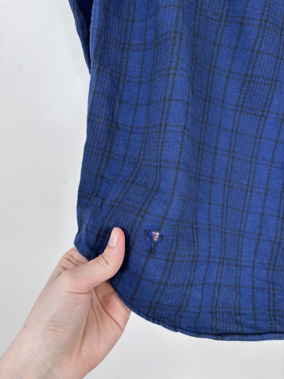 JW Anderson × Uniqlo JW Anderson X Uniqlo Men’s Blue Checkered Flannel Shirt Size US S / EU 44-46 / 1 - 18 Thumbnail