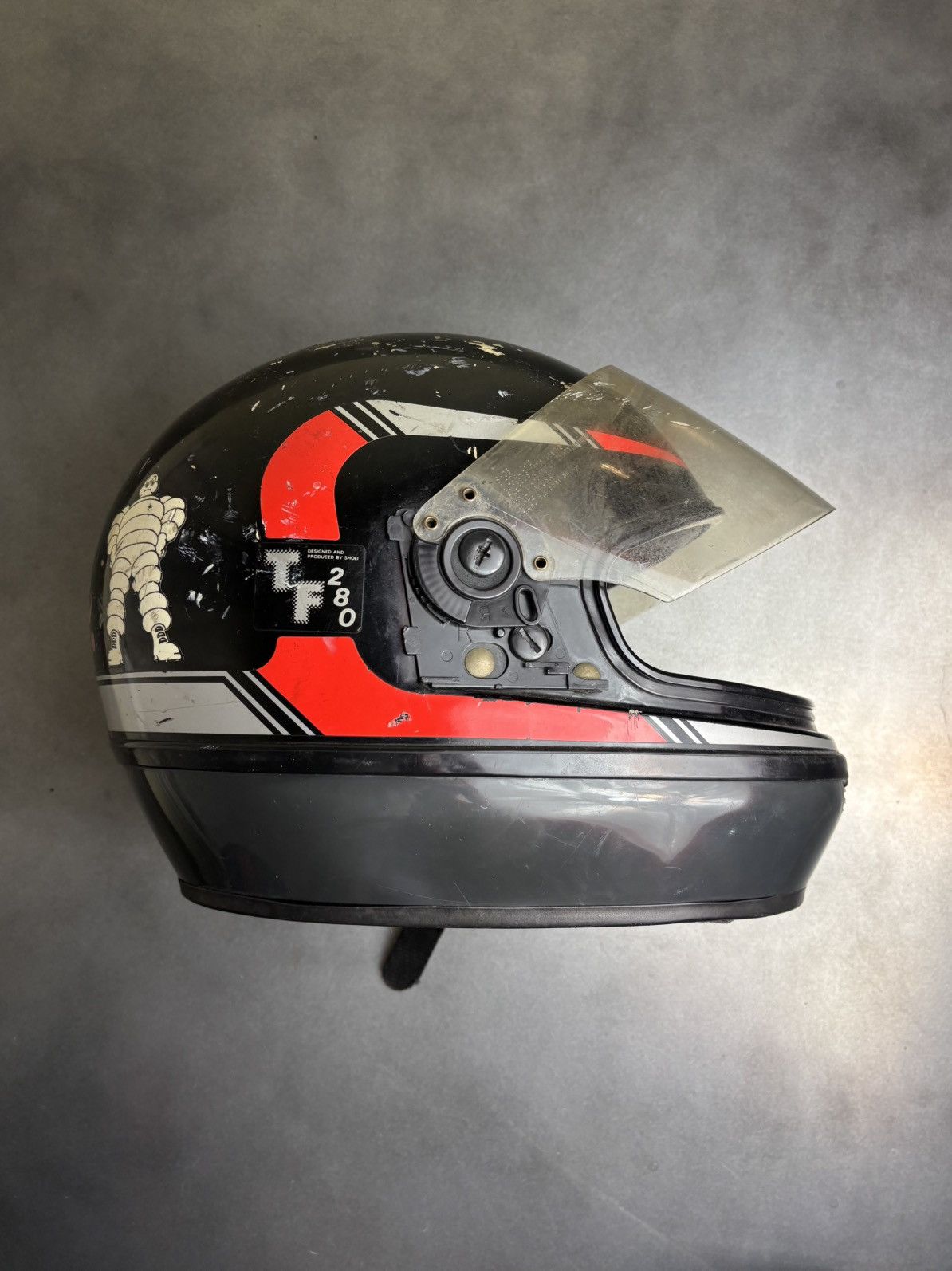 1 2 motorcycle helmets Orange XS Adult Full Face Helmet w/ Retractable Sun Visor