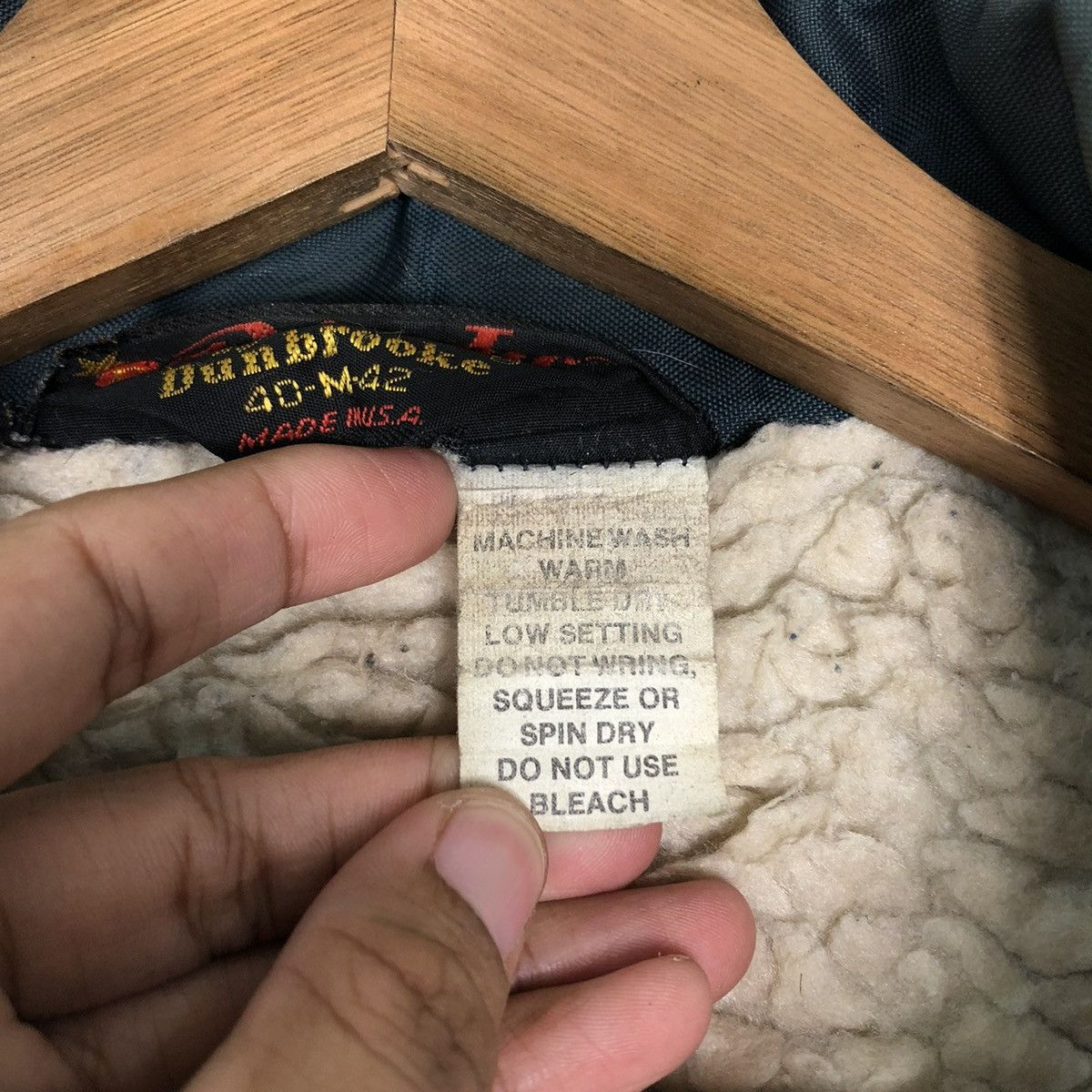 Toyo Enterprises 🔥VINTAGE DUNBROOKE USA CHORE WORK JACKET BIG LOGO Size US M / EU 48-50 / 2 - 17 Thumbnail