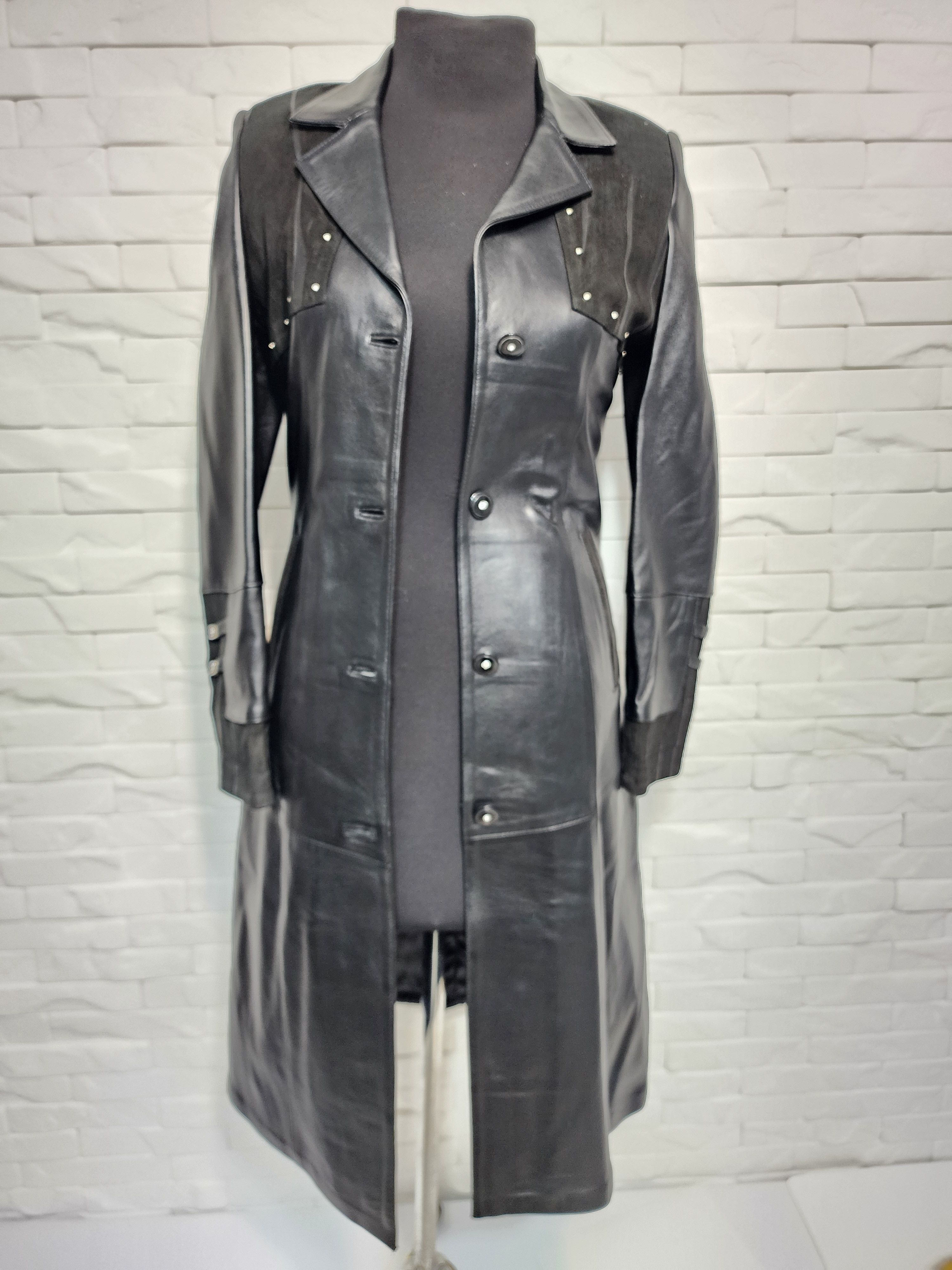 Genuine Leather Black Genuine Leather Long Jacket: Elegant Women's Coat Size S / US 4 / IT 40 - 1 Thumbnail