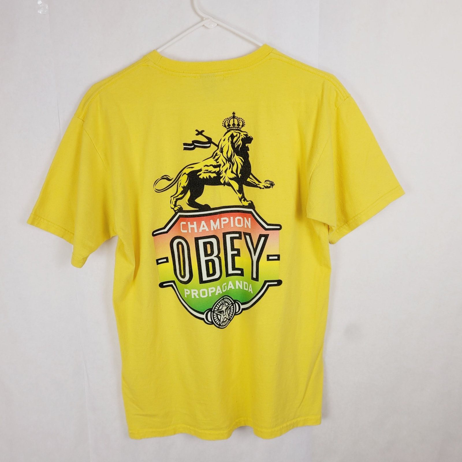 Obey Obey mens yellow king lion graphic short sleeved t-shirt Size US M / EU 48-50 / 2 - 1 Thumbnail