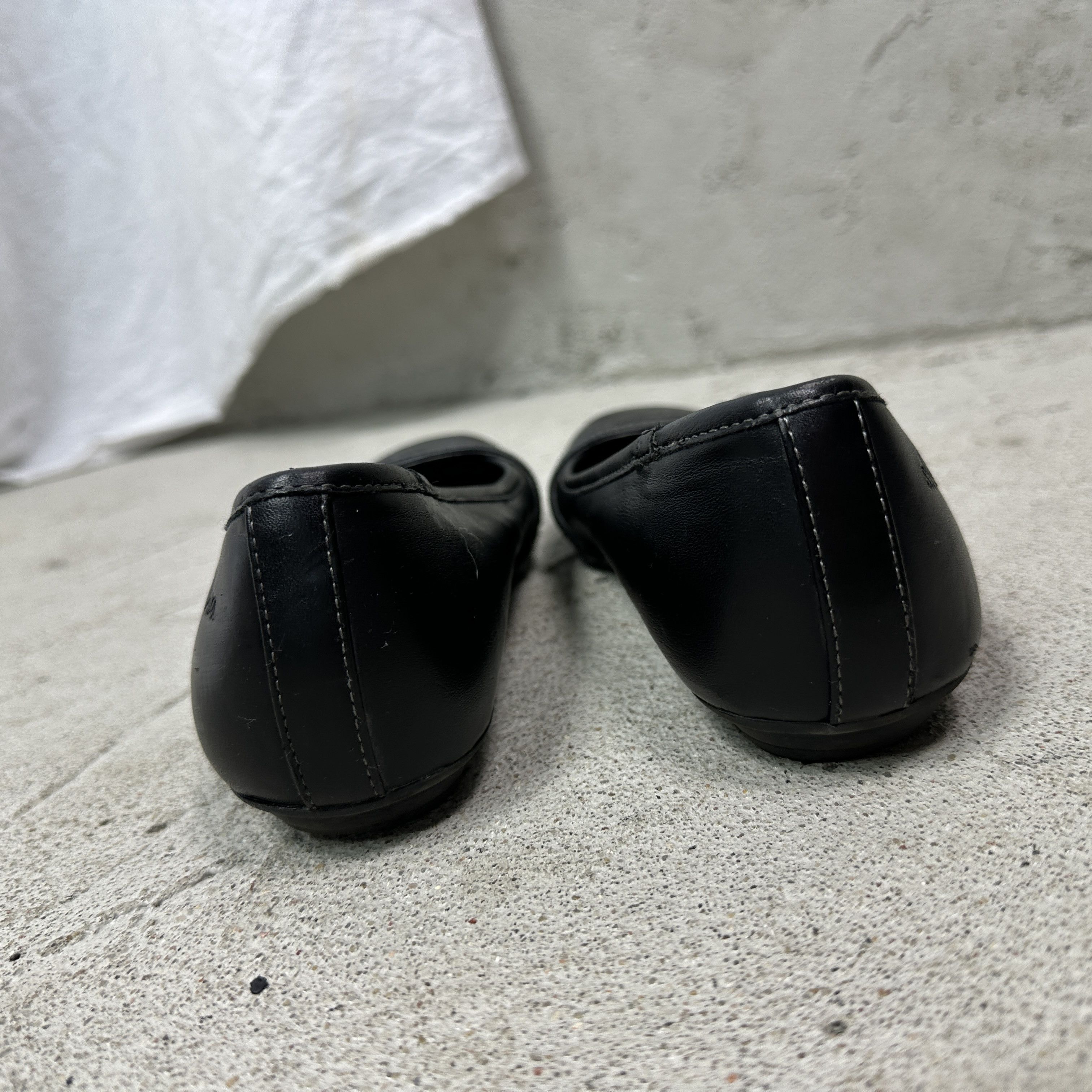 Vintage Vintage Avant Garde Leather Buckled Ballet Flats Y2K Size US 9 / IT 39 - 6 Thumbnail