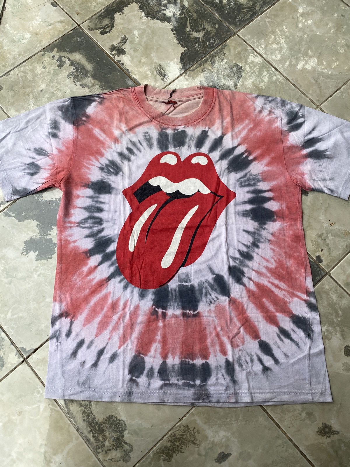 Band Tees THE ROLLING STONES “Band Logo” Tie-Dye Tee (2000s) Size US L / EU 52-54 / 3 - 1 Thumbnail