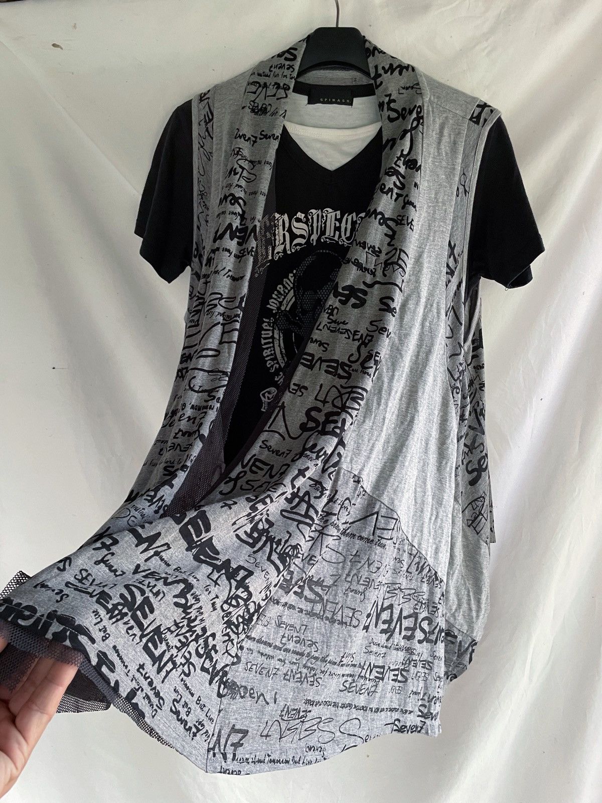 Beauty Beast 2 IN 1 SPINASH TEE + JAPANESE OUTER SOEN STREET STYLE Size US M / EU 48-50 / 2 - 3 Thumbnail