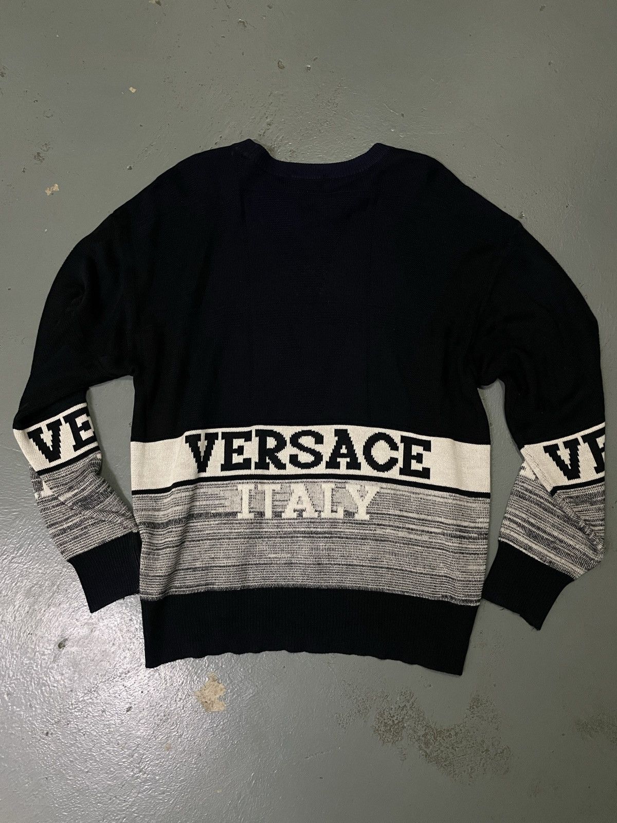 Designer × Versace × Vintage Vintage 90s Gianni Versace Knitted Sweatshirt Size US XL / EU 56 / 4 - 9 Thumbnail