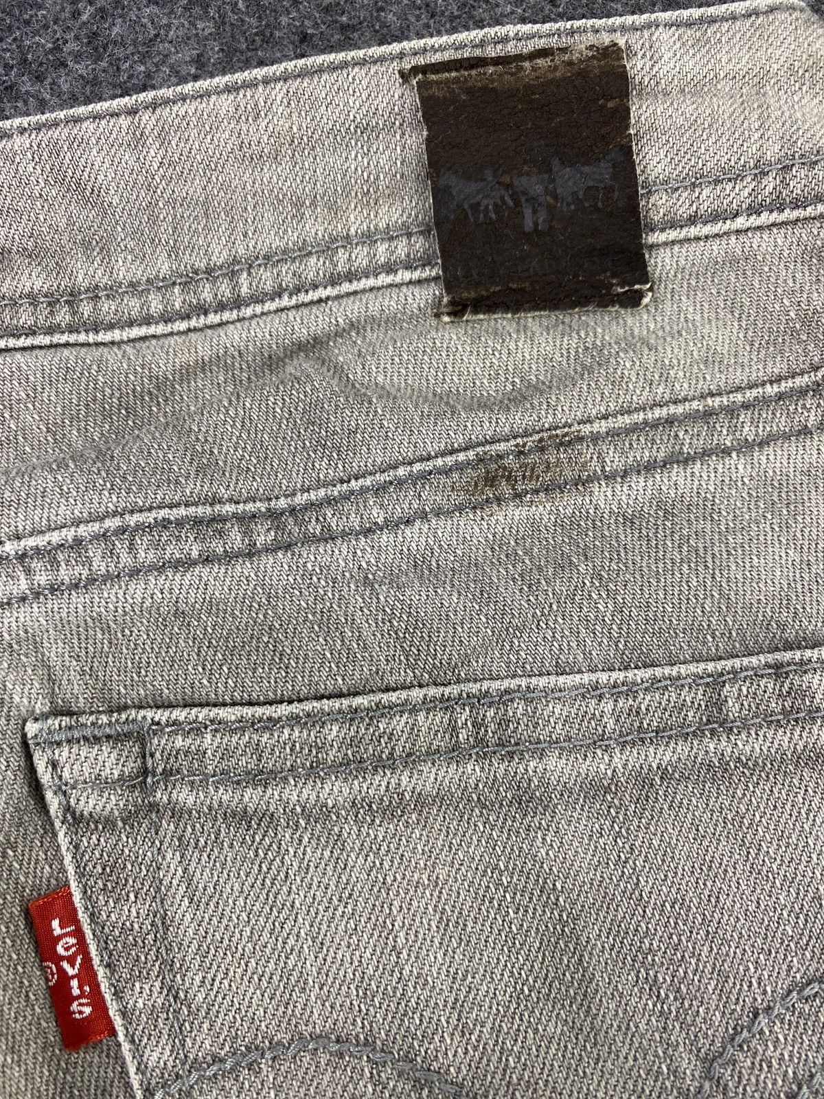 Jean × Levi's × Vintage Vintage Levis Lady Style Faded Grey Jeans - J1031 Size 27" / US 4 / IT 40 - 11 Thumbnail