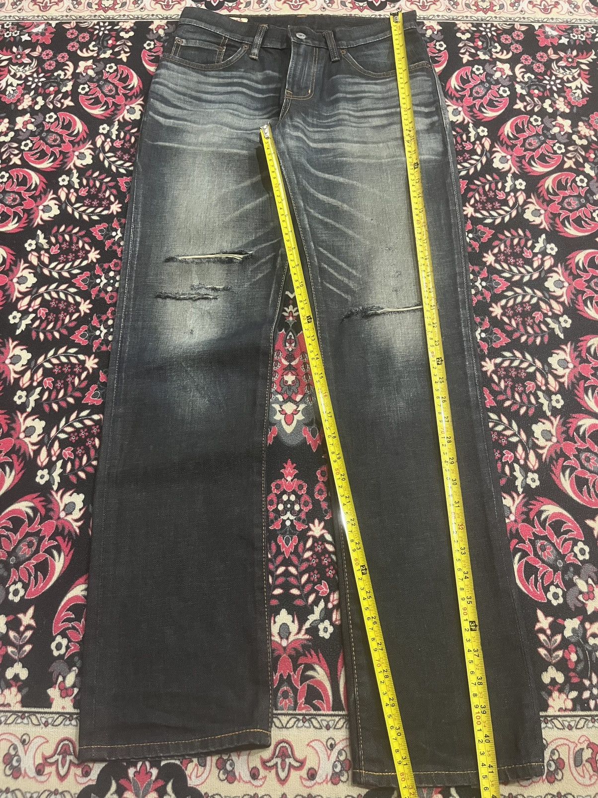 Edwin Vintage Edwin Japan Dark Faded Narrow Straight Ripped Jeans Size 28" / US 6 / IT 42 - 11 Thumbnail