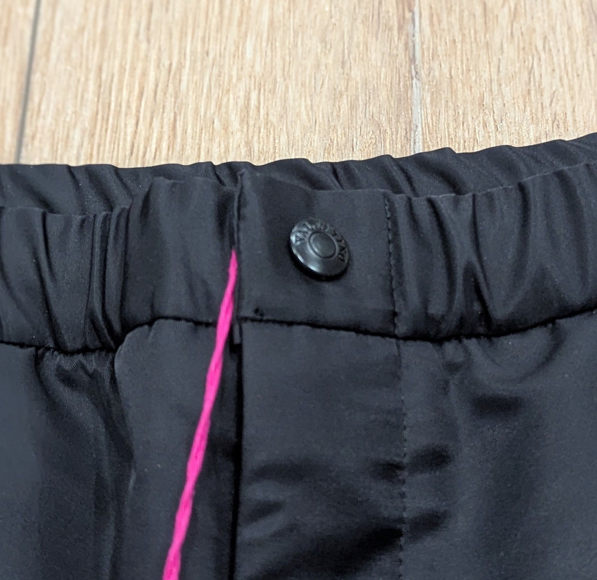 Valentino VALENTINO GARAVANI Puffer Jogger Pants Black 50 US 34 Size US 34 / EU 50 - 3 Thumbnail