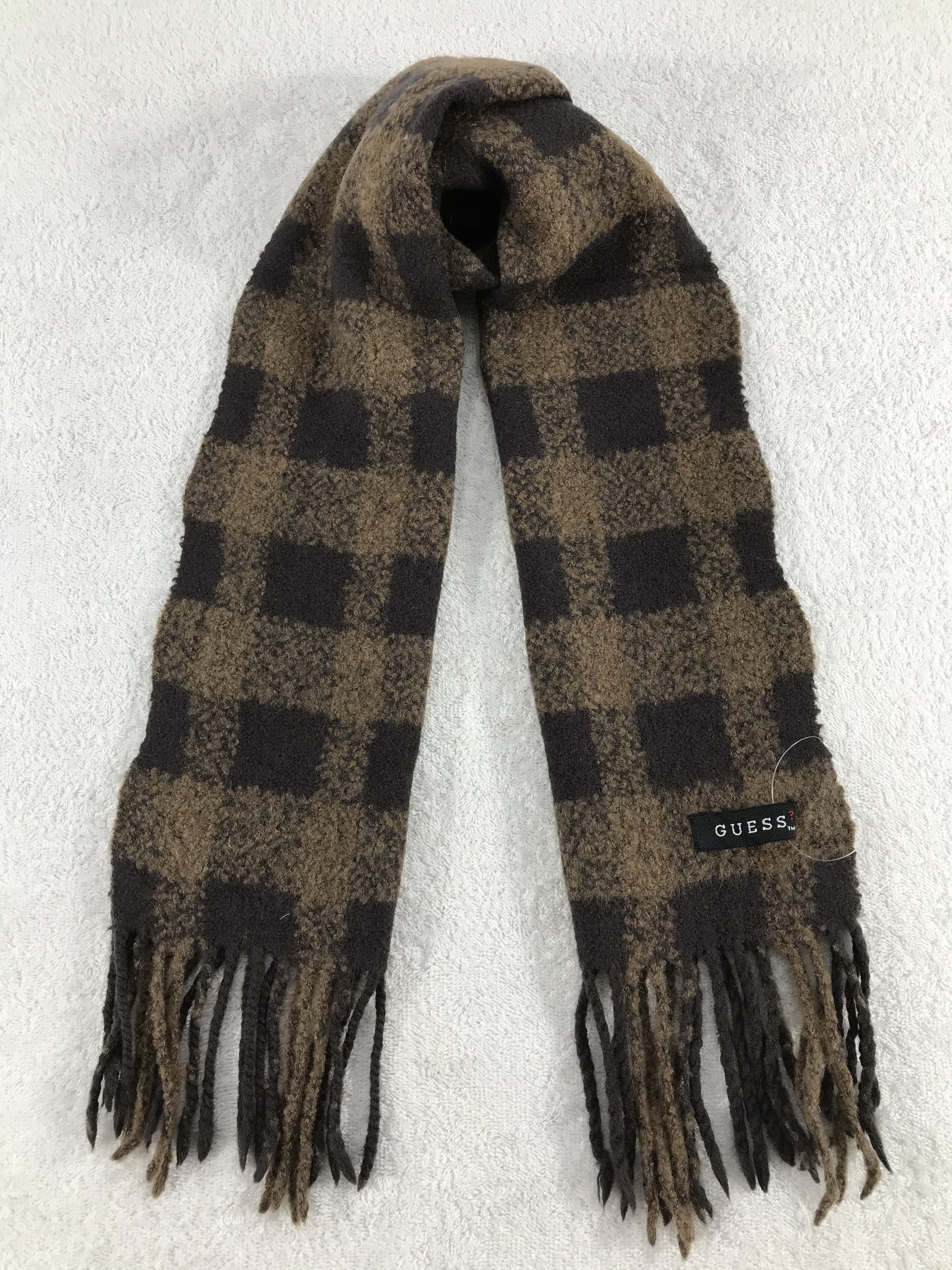 Guess Guess Scarf / Muffler / Neckwear - WW1289 Size ONE SIZE - 1 Thumbnail